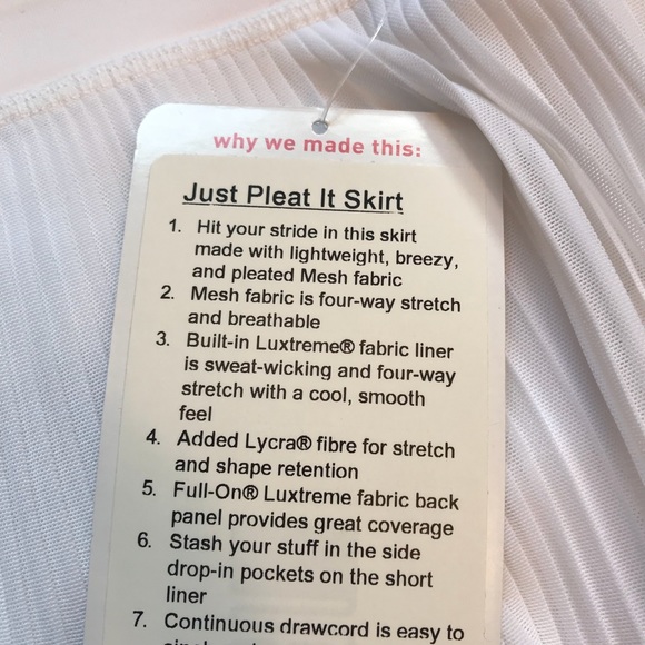 NWT WHITE LULULEMON JUST PLEAT IT SKIRT - Size 10 - Picture 4 of 7